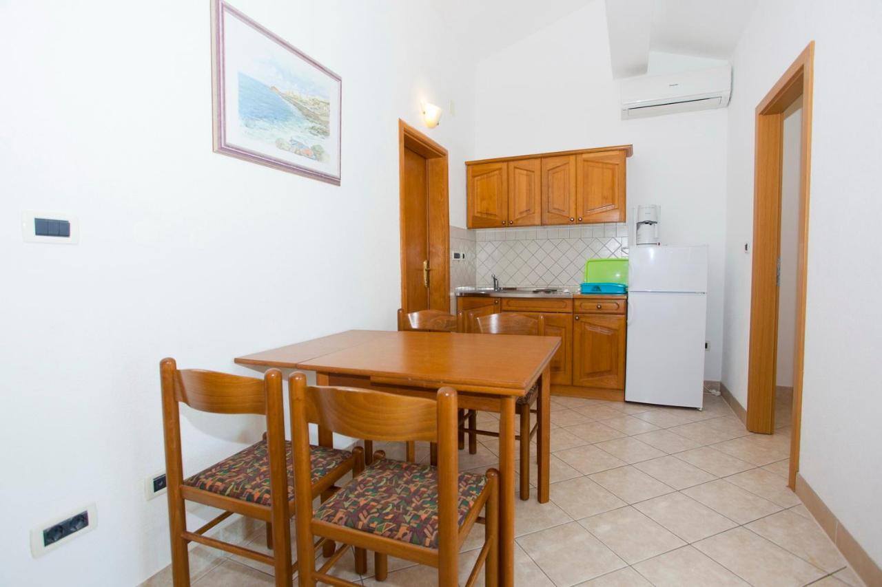 Apartments Marinko Promajna Bagian luar foto