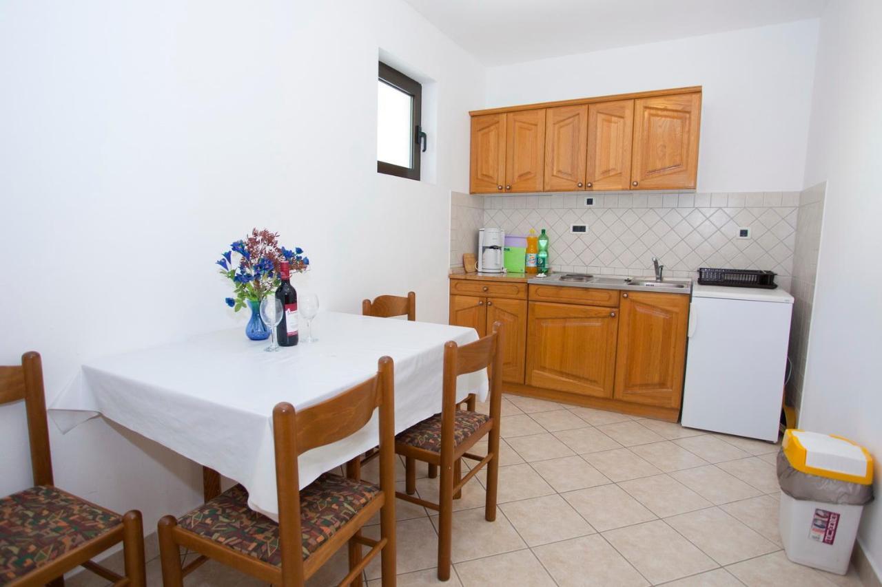 Apartments Marinko Promajna Bagian luar foto